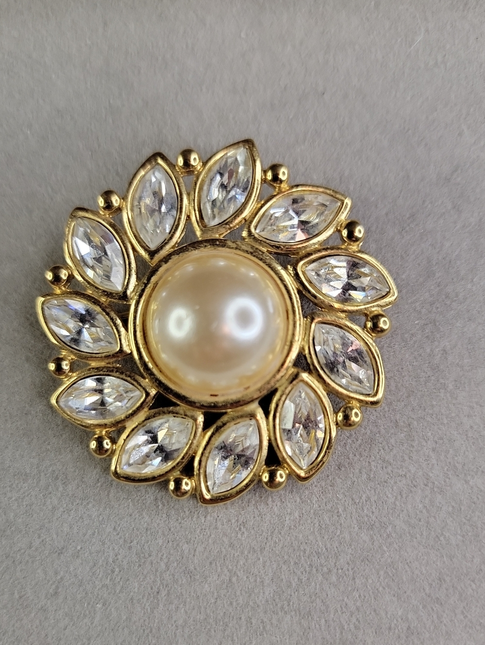 Vintage 80's Napier Sunburst Brooch